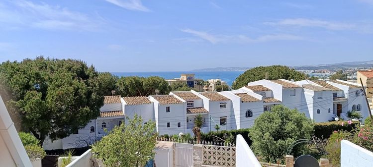 House | Resale in Estepona - Development photo 1