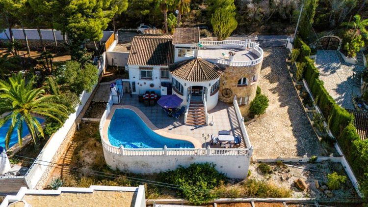 House | Resale in Benissa in Benissa, Costa Blanca - Photo 5
