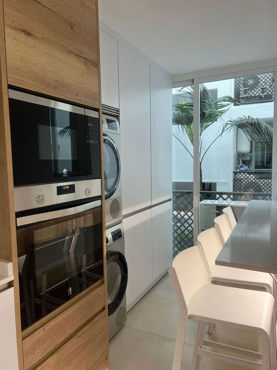 Apartment | Resale in Puerto Banús in Puerto Banús, Costa del Sol - Photo 5