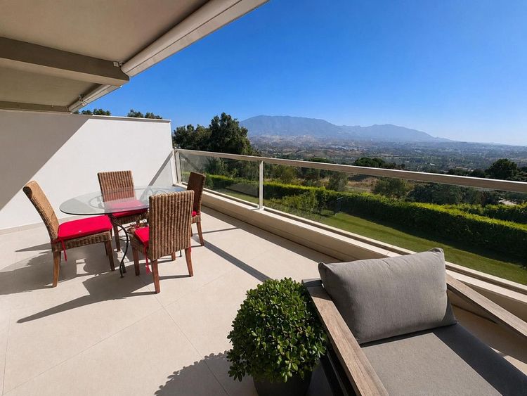 Apartment | Resale in La Cala Golf in La Cala Golf, La Cala Golf - Lagar Martell, Costa del Sol - Photo 3