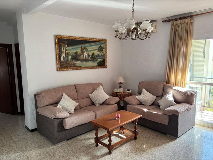Apartment | Resale in Estepona in Estepona, Costa del Sol - Photo 4