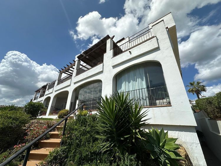 Apartment | Resale in La Alcaidesa - Development photo 1