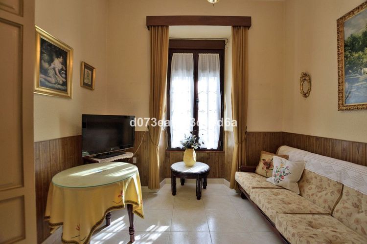 House | Resale in Ronda in Ronda, Costa del Sol - Photo 3
