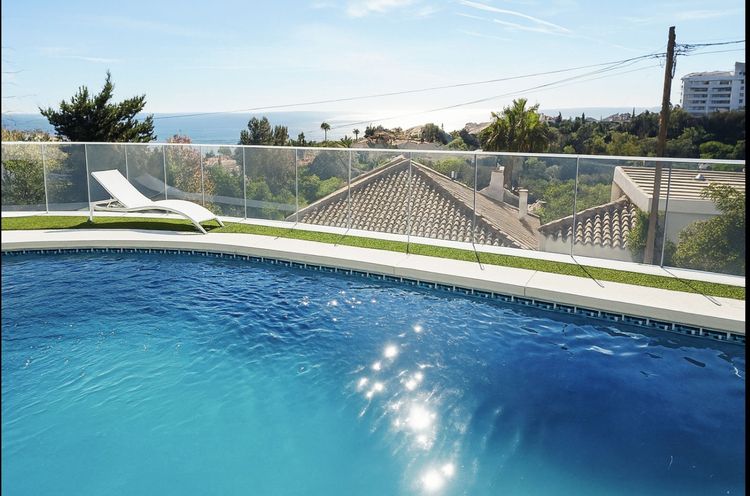 House | Resale in Fuengirola in Fuengirola Others, Costa del Sol - Photo 3