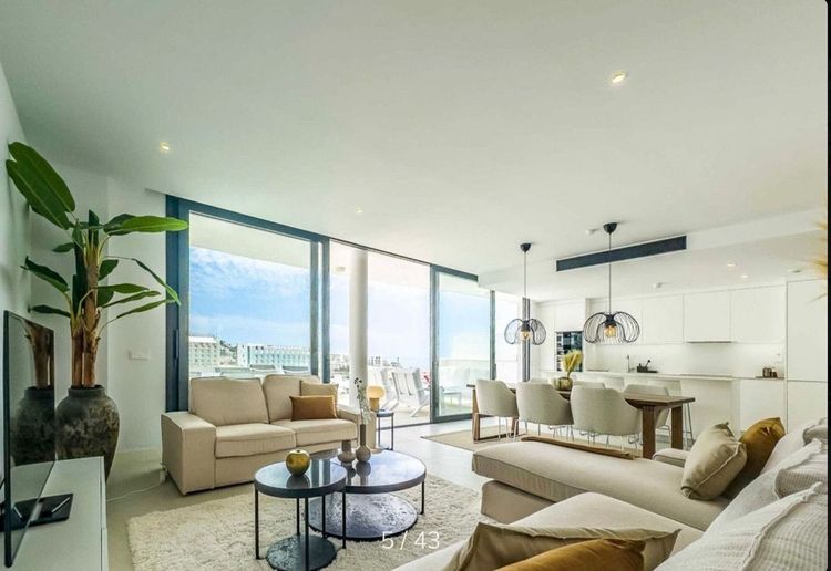 Apartment | Resale in Fuengirola in Fuengirola Others, Costa del Sol - Photo 3