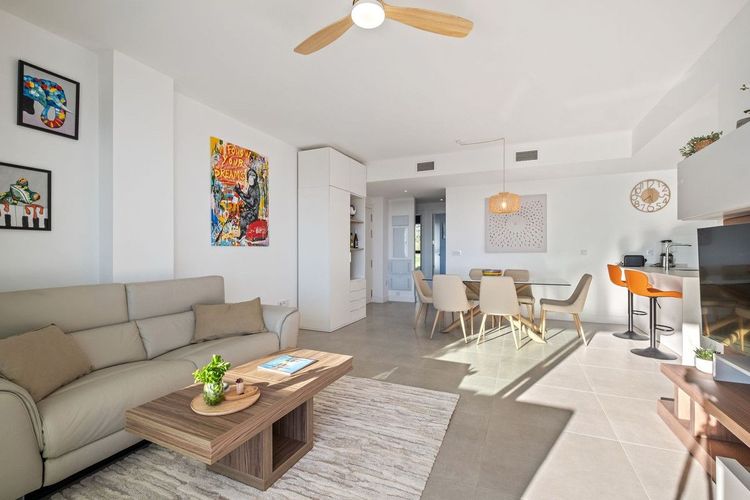 Apartment | Resale in Higueron in Higueron, Costa del Sol - Photo 3