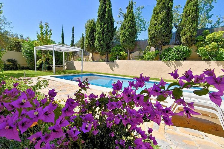 House | Resale in Guadalmina Alta in Guadalmina Alta, Costa del Sol - Photo 5