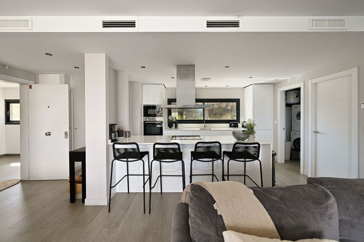 Penthouse | Resale in La Cala de Mijas in La Cala de Mijas, Costa del Sol - Photo 4