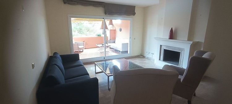 Apartment | Resale in Guadalmina Baja in Guadalmina Baja, San Pedro de Alcántara, Costa del Sol - Photo 4