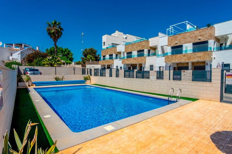 House | Resale in Orihuela Costa in Orihuela Costa, Costa Blanca - Photo 5