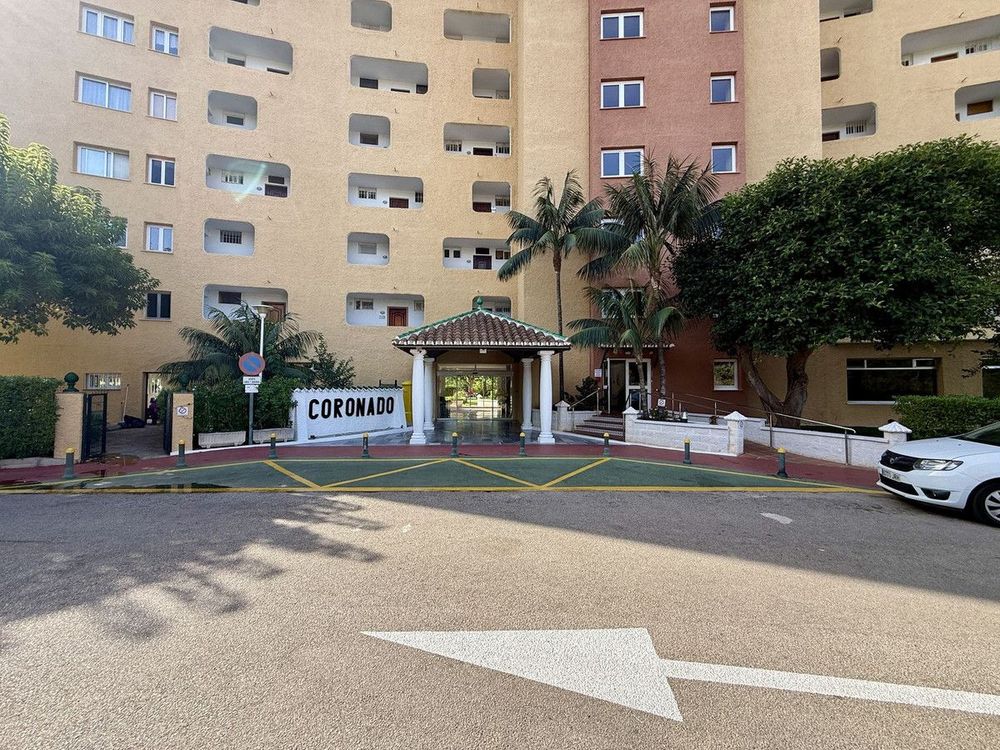 Apartment | Resale in Marbesa in Marbesa, Costa del Sol - Main property photo