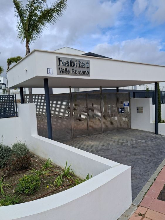 Apartment | Resale in Valle Romano - Development photo 1