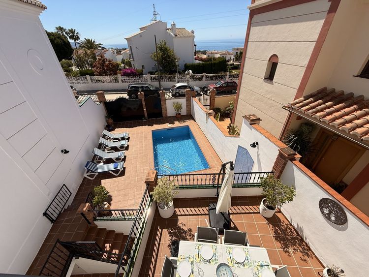 House | Resale in Nerja in Nerja, Costa del Sol - Photo 3