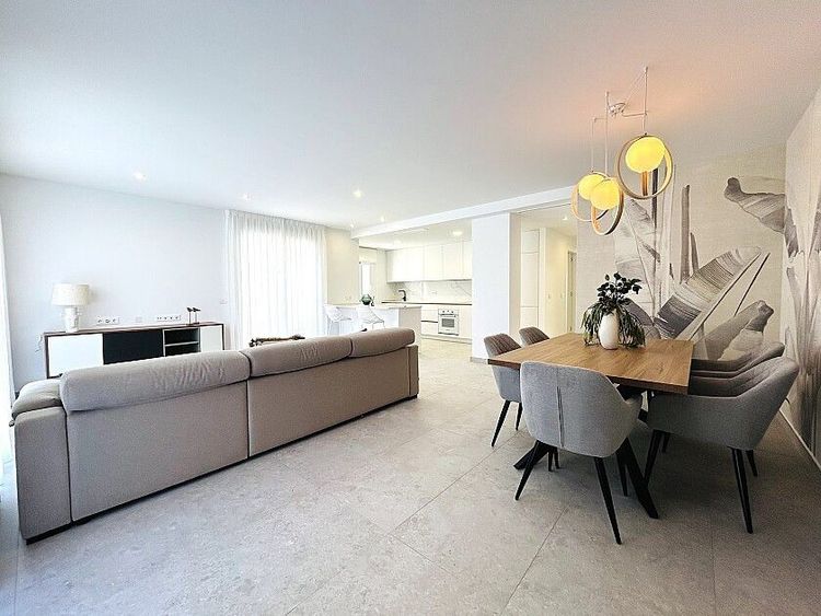 Apartment | Resale in La Mata in La Mata, Costa Blanca - Photo 4