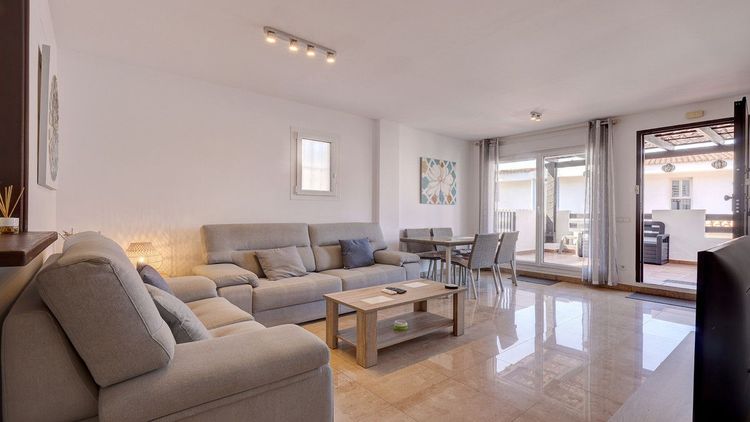 Apartment | Resale in Manilva in Manilva Others, Costa del Sol - Photo 2