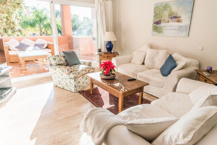 Apartment | Resale in Guadalmina Baja in Guadalmina Baja, San Pedro de Alcántara, Costa del Sol - Photo 3