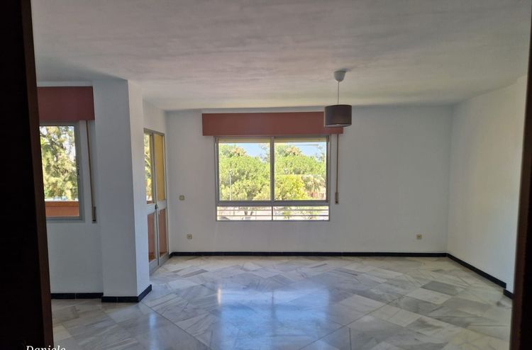 Apartment | Resale in San Pedro de Alcántara in San Pedro de Alcántara Others, Costa del Sol - Photo 3