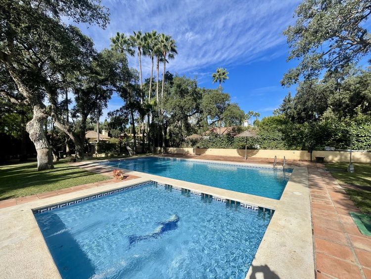 House | Resale in Sotogrande in Sotogrande Others, Costa del Sol - Photo 2