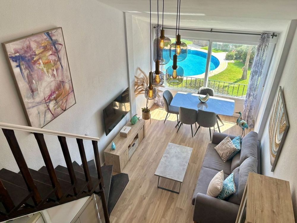 Apartment | Resale in Calahonda in Calahonda, Costa del Sol - Main property photo