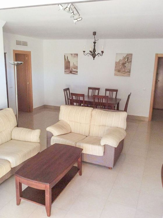 Apartment | Resale in Elviria in Elviria, Costa del Sol - Photo 3