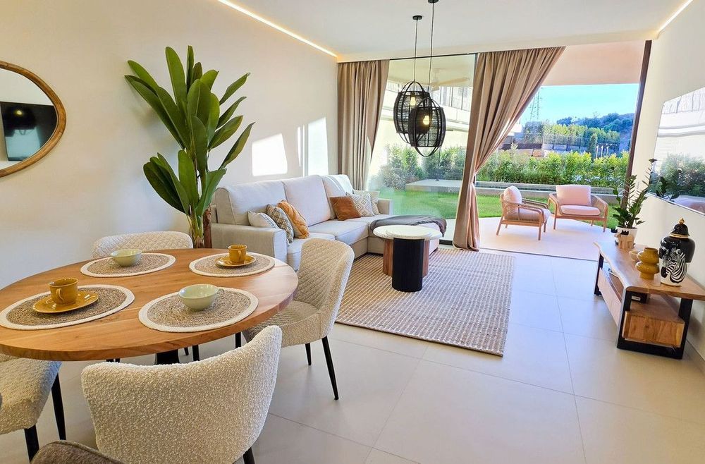 Apartment | Resale in Higueron in Higueron, Costa del Sol - Main property photo