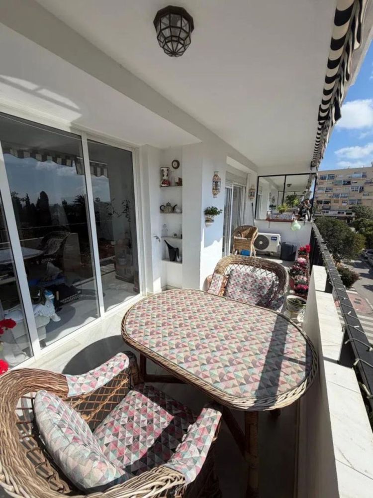 Apartment | Resale in Marbella in Marbella Others, Costa del Sol - Main property photo