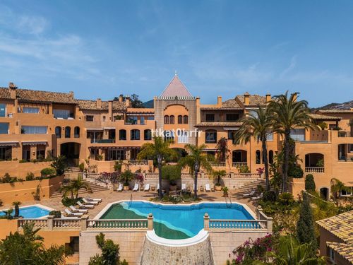 Ático | Reventa en Nueva Andalucía — Nueva Andalucía Others, Costa del Sol