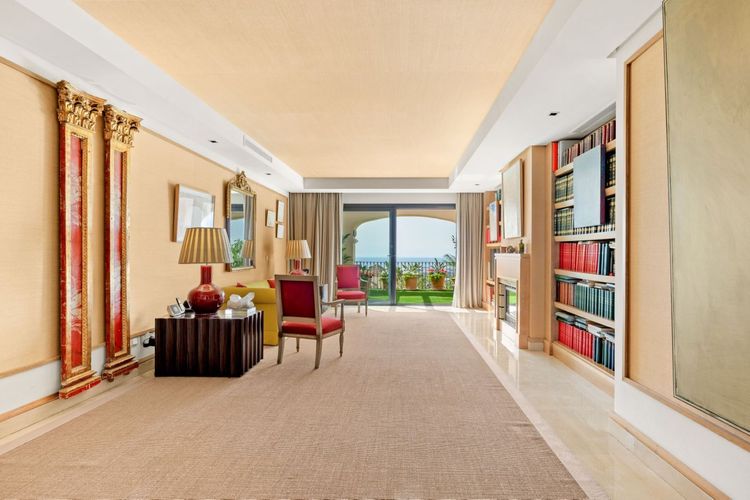 Penthouse | Resale in La Quinta in La Quinta, Costa del Sol - Photo 4