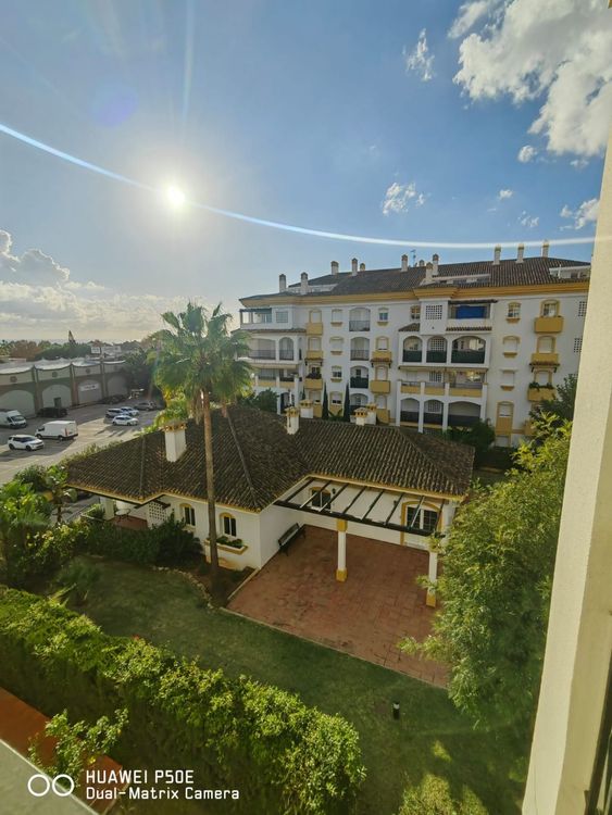 Apartment | Resale in Marbella in Marbella, Costa del Sol - Photo 3