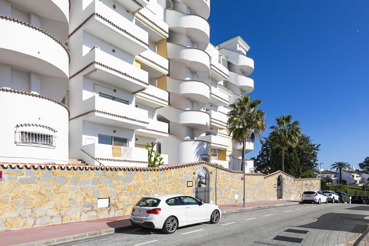 Apartment | Resale in Martiricos - La Roca - Development photo 1