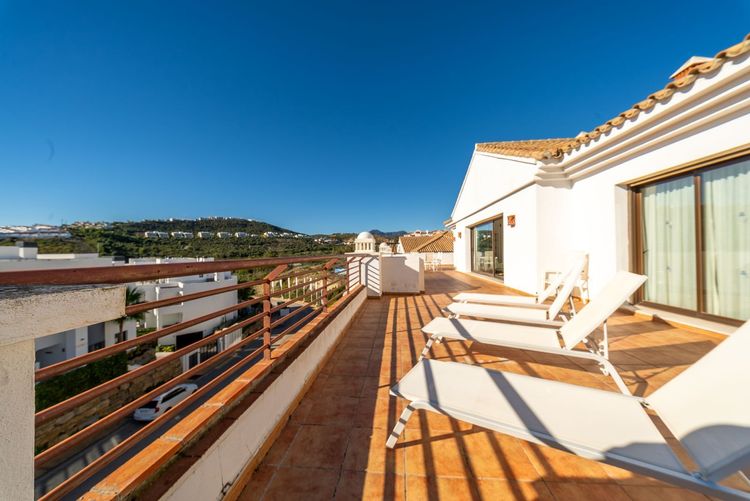 Penthouse | Resale in Casares Playa in Casares Playa, Costa del Sol - Photo 4