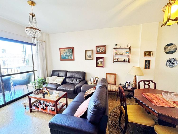 Apartment | Resale in Marbella in Marbella Others, Costa del Sol - Photo 2