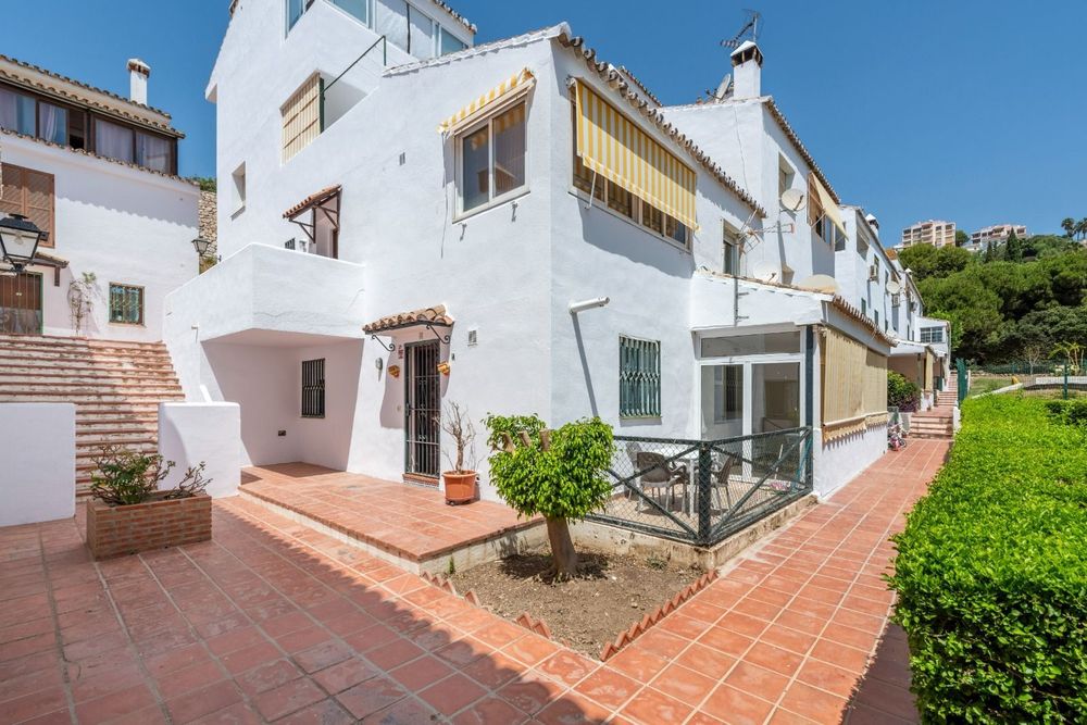 Apartment | Resale in Torremuelle in Torremuelle, Costa del Sol - Main property photo