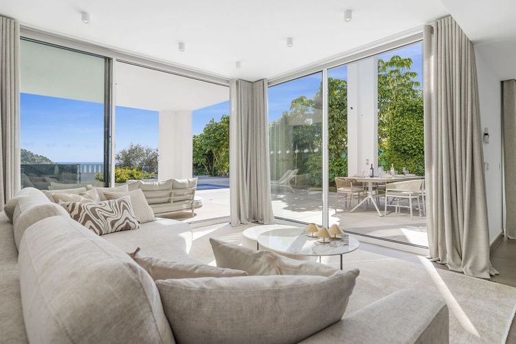 House | Resale in Mijas in Mijas Others, Costa del Sol - Photo 5