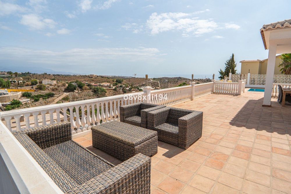 House | Resale in Benajarafe in Benajarafe, Costa del Sol - Main property photo