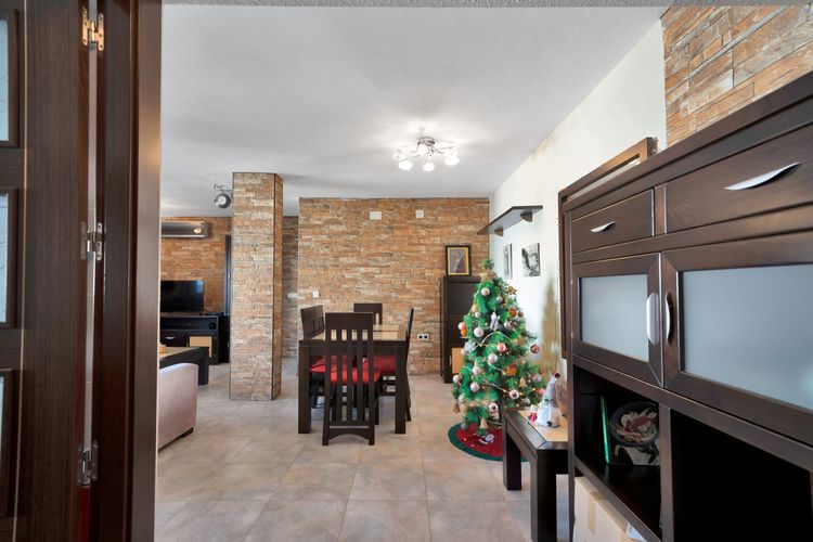 Apartment | Resale in Marbella in Marbella, Costa del Sol - Photo 5