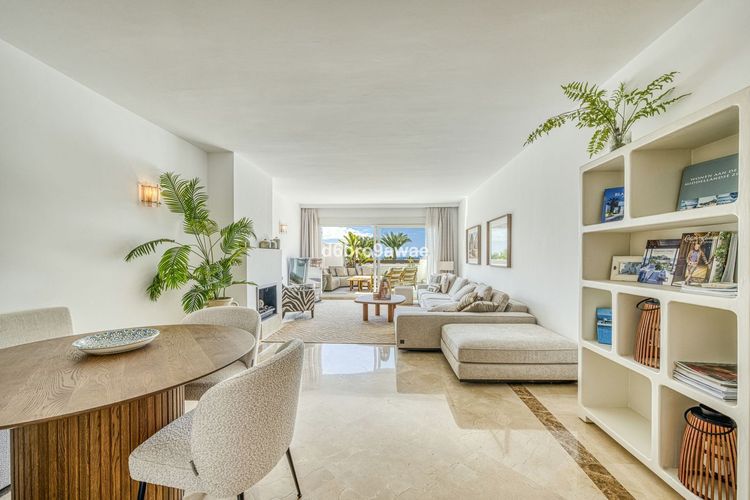 Apartment | Resale in Marbella in Marbella Others, Costa del Sol - Photo 3