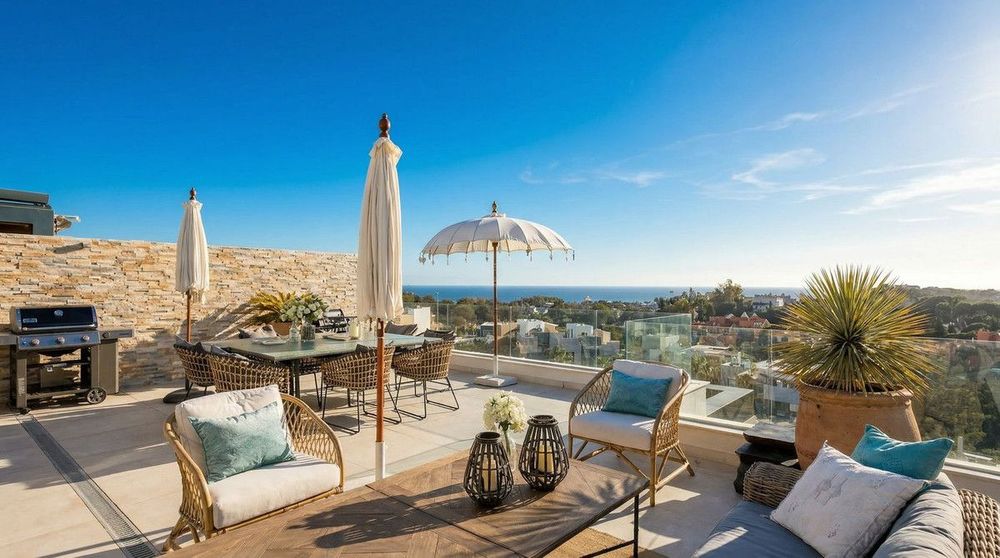 Penthouse | Resale in Cabopino in Cabopino, Costa del Sol - Main property photo