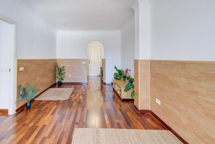 Apartment | Resale in Las Lagunas in Las Lagunas, Costa del Sol - Photo 2