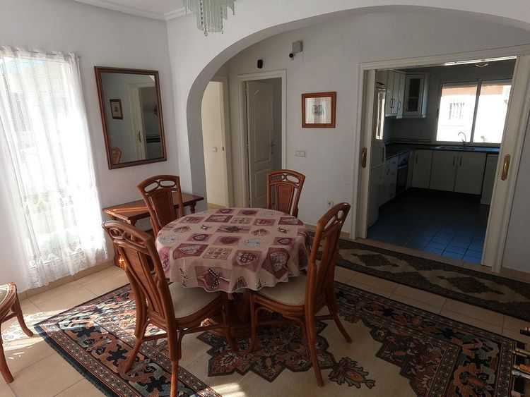 House | Resale in Algorfa in Algorfa, Costa Blanca - Photo 4