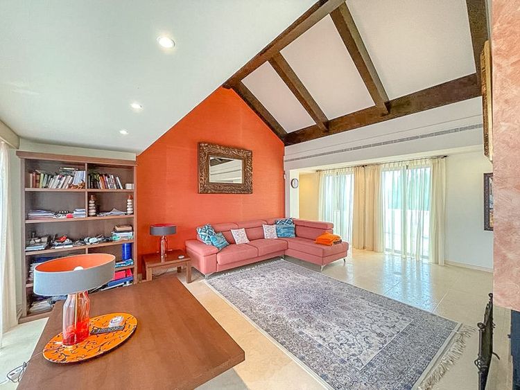 Penthouse | Resale in Los Flamingos in Los Flamingos, Costa del Sol - Photo 3