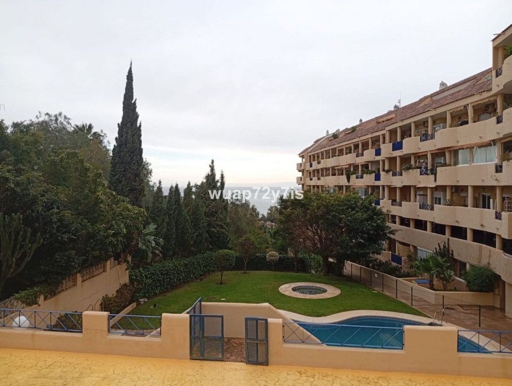 Apartment | Resale in Fuengirola in Fuengirola Others, Costa del Sol - Main property photo