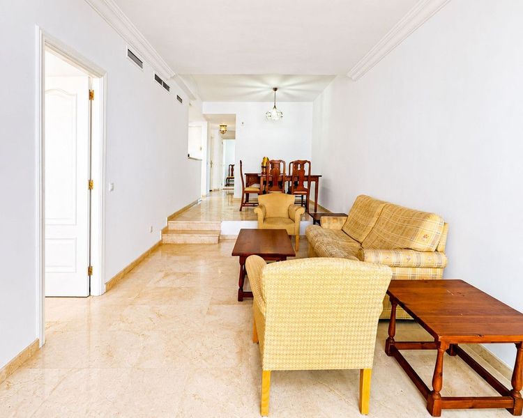 Apartment | Resale in Carib Playa in Carib Playa, Marbesa, Costa del Sol - Photo 3