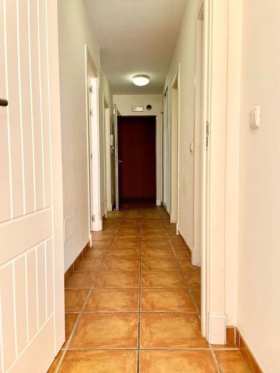 Apartment | Resale in Benahavís in Benahavís Others, Costa del Sol - Photo 3