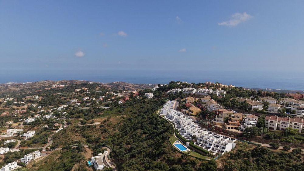 House | Resale in La Mairena in La Mairena, Costa del Sol - Main property photo