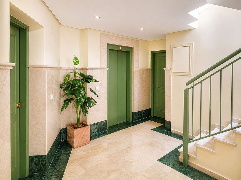 Apartment | Resale in San Pedro de Alcántara in San Pedro de Alcántara Others, San Pedro de Alcántara, Costa del Sol - Main property photo