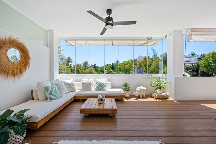 Apartment | Resale in The Golden Mile in The Golden Mile, Costa del Sol - Photo 3