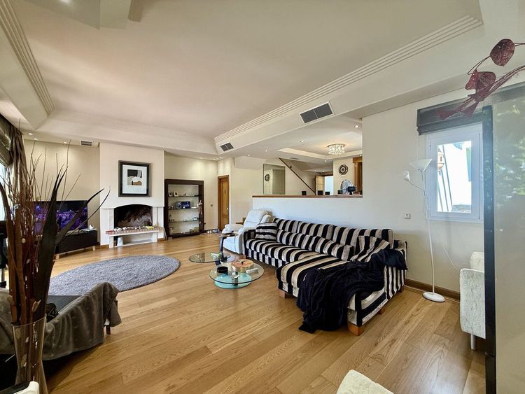 House | Resale in Costalita in Costalita, Costa del Sol - Photo 4