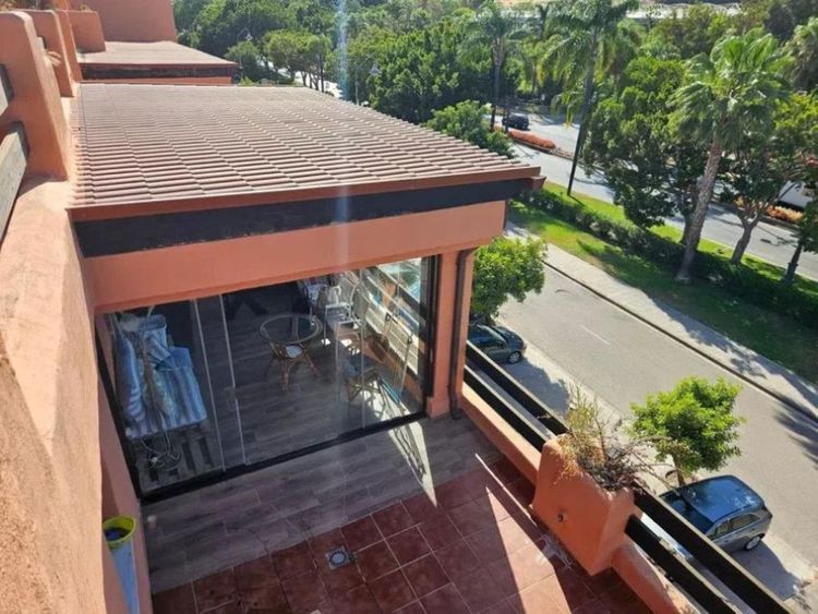 Penthouse | Resale in Estepona in Estepona, Costa del Sol - Photo 5