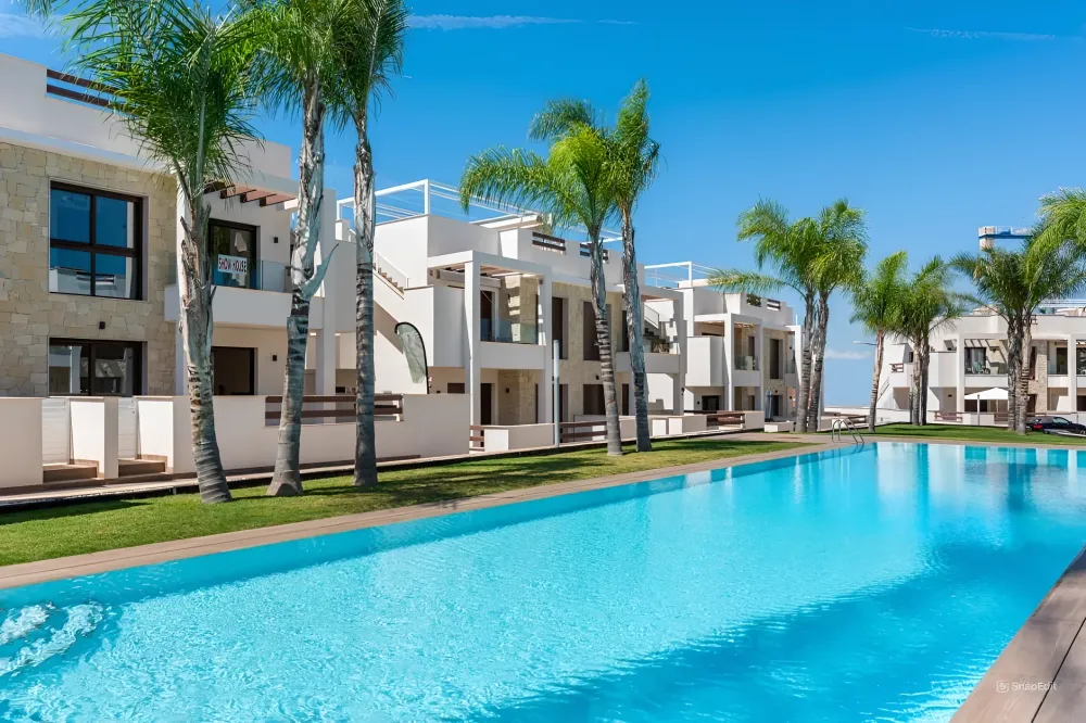 Balcones DE VIVI in Torrevieja, Costa Blanca - Main property photo